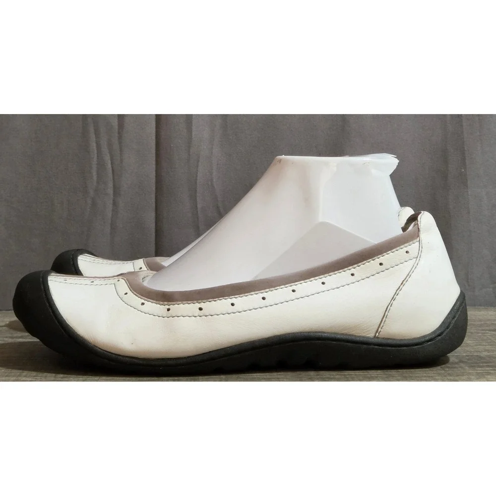 Clarks Springers Leather Ballet Flats Womens Size 7.5 White